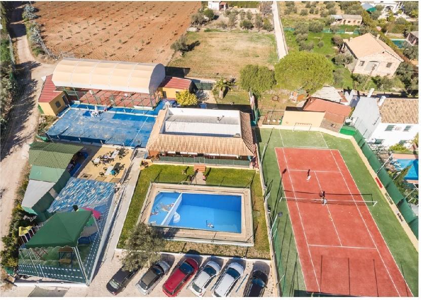 Bungalow Perotonar Ideal Para Familia Con Ninos La Puebla de Cazalla Dış mekan fotoğraf